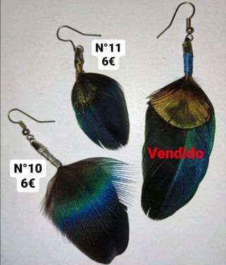 Pendientes de plumas 