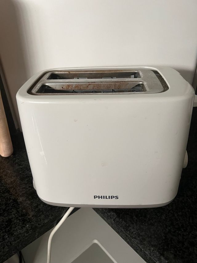 2 tostadoras de pan cada una