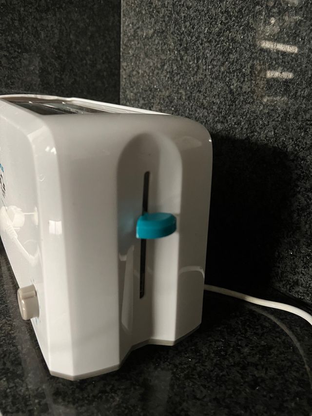 2 tostadoras de pan cada una