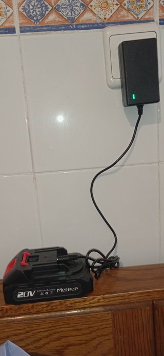 Batería + cargador (2ª mano)