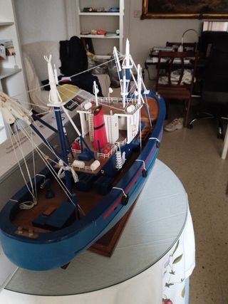 Barco pesquero cántabro