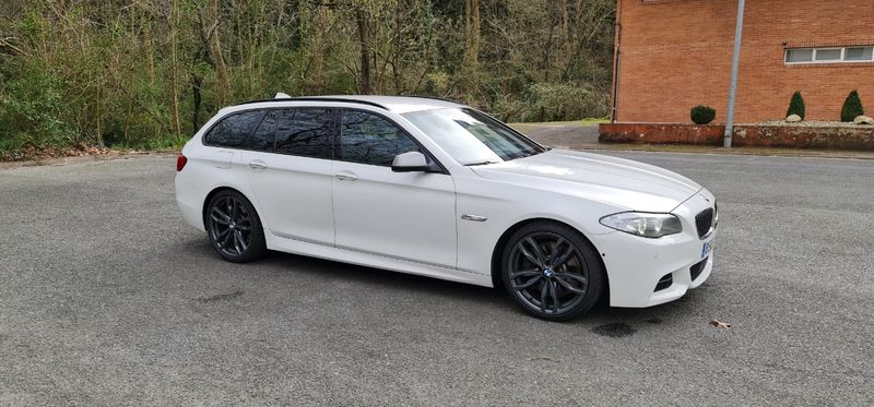 BMW Serie 5 M50d 2013 - foto 1