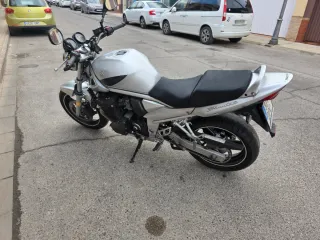 Suzuki Bandit GSF 650 Limitada