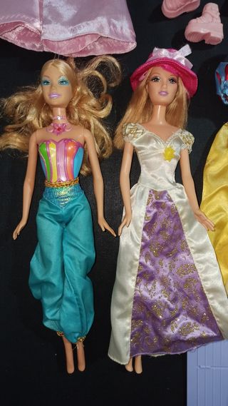 Lote barbies y otras muñecas