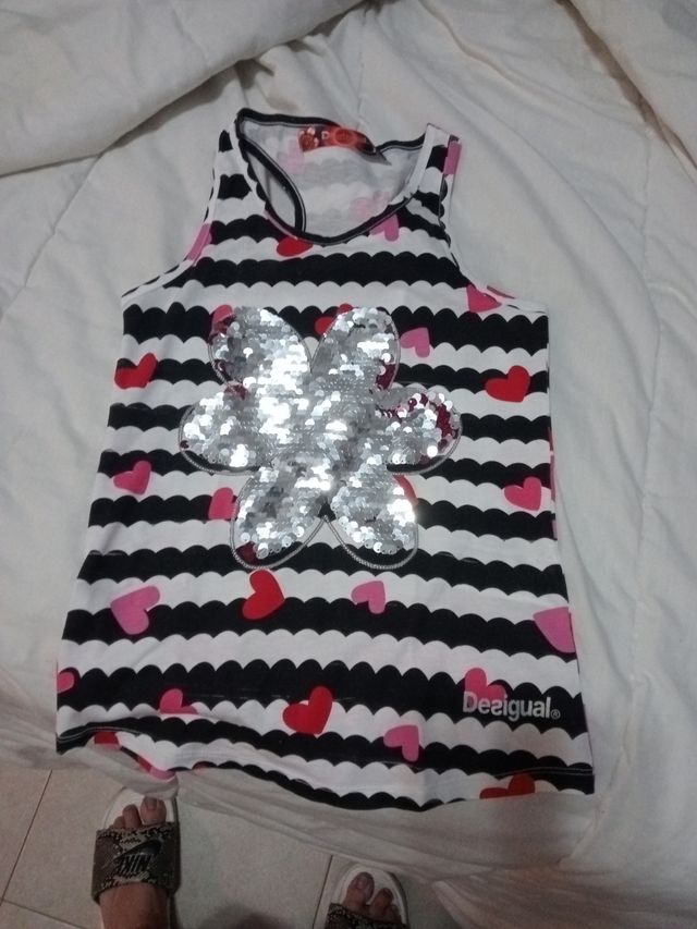 camiseta Desigual talla 9/10