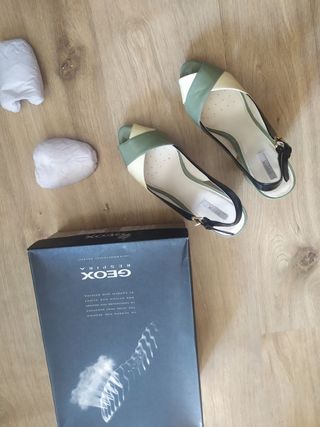 Sandalias Geox