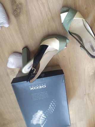 Sandalias Geox