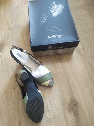 Sandalias Geox