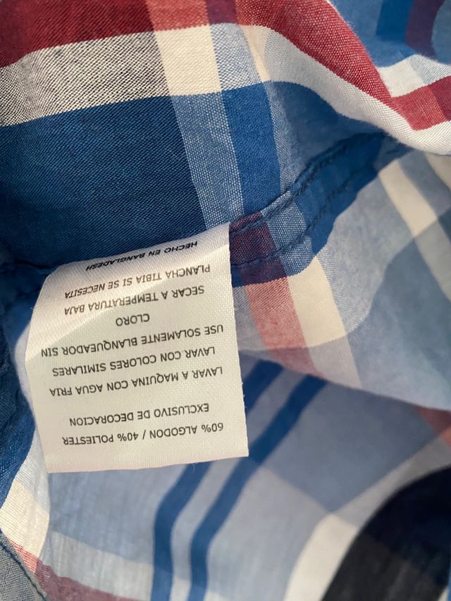 Camisa de marca Levis es original