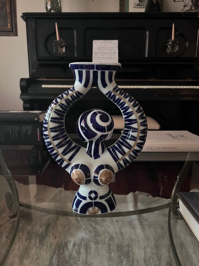 Sargadelos botijo número 8