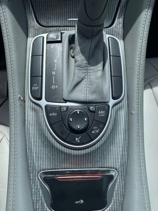 Mercedes-Benz  SL 2002