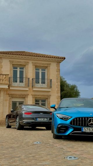 ALQUILER Mercedes-Benz  SL43 AMG