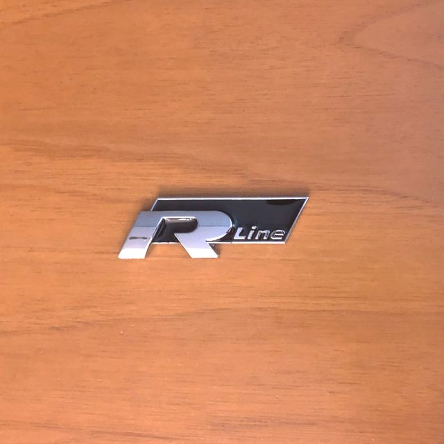 Stemma logo R Line Volkswagen nero 76x24mm