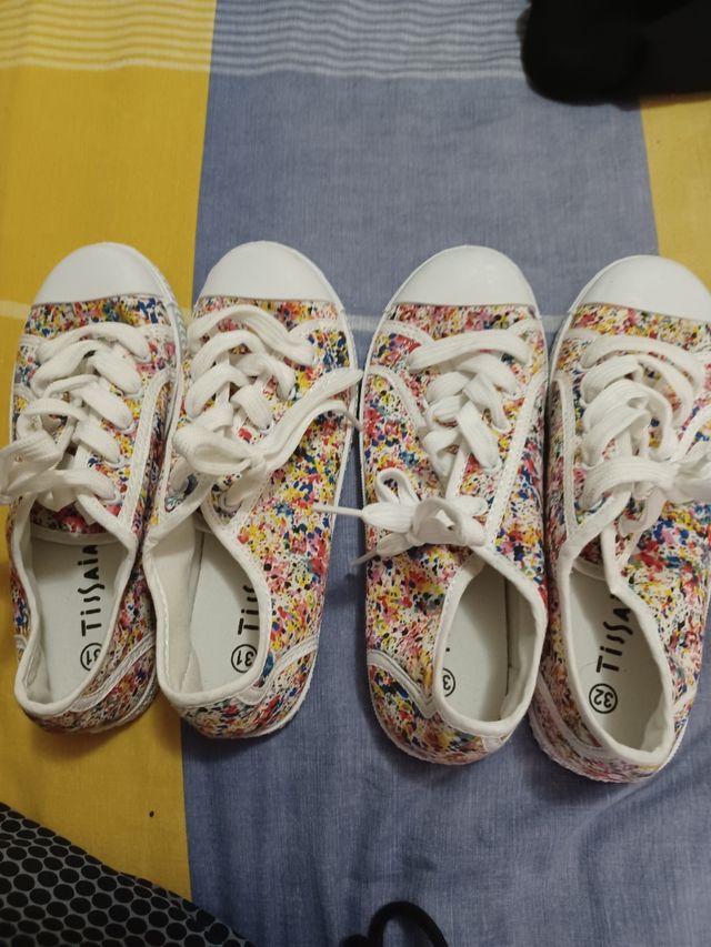 lote de zapatillas de verano