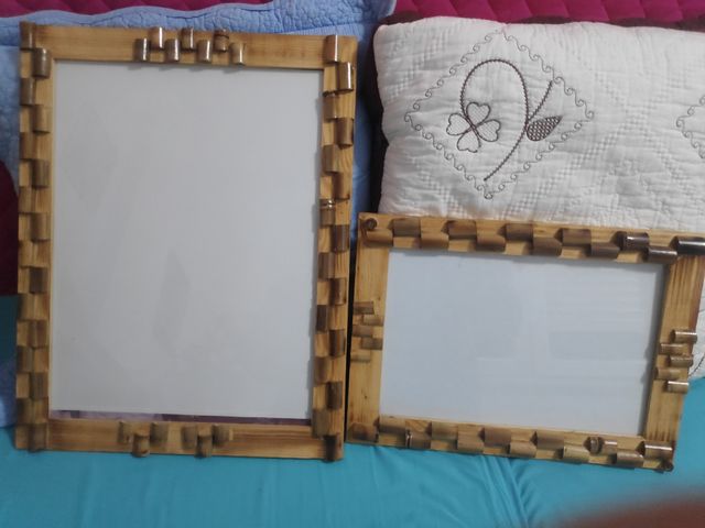 2 Marcos de madera con cristal