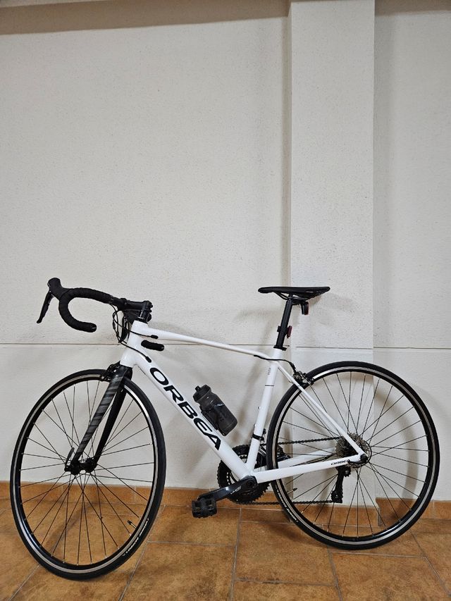 OPORTUNIDAD ORBEA AVANT COMO NUEVA, SIN APENAS USO