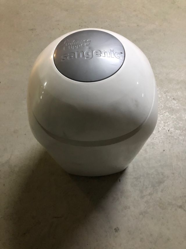 Contenedor de pañales, Tommee Tippee