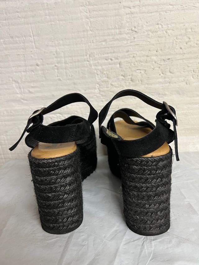 Sandalias PLATAFORMA ESPARTO NEGRO T.38 nuevas