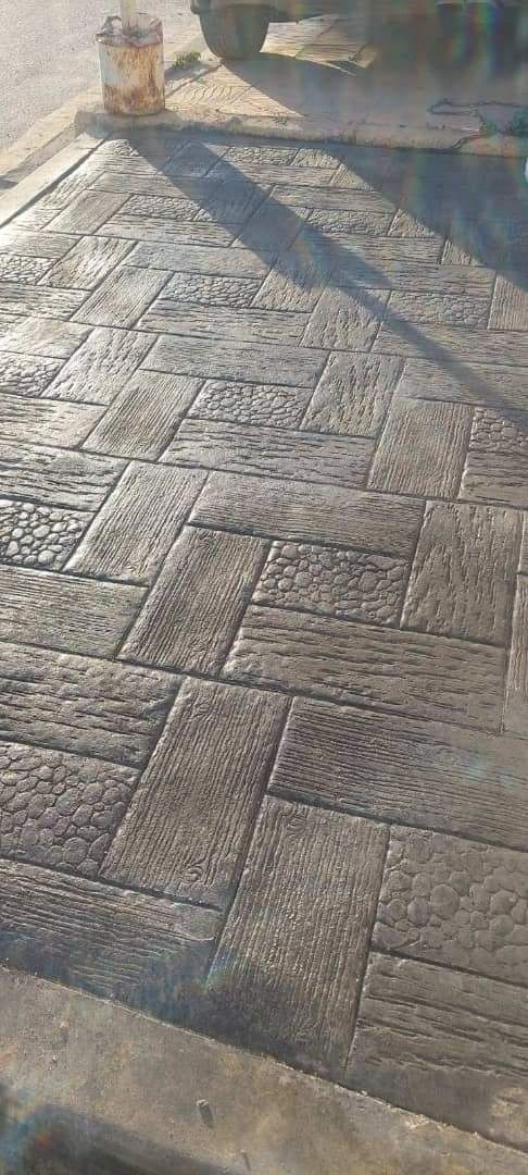 hormigón impreso y fratasado vertical