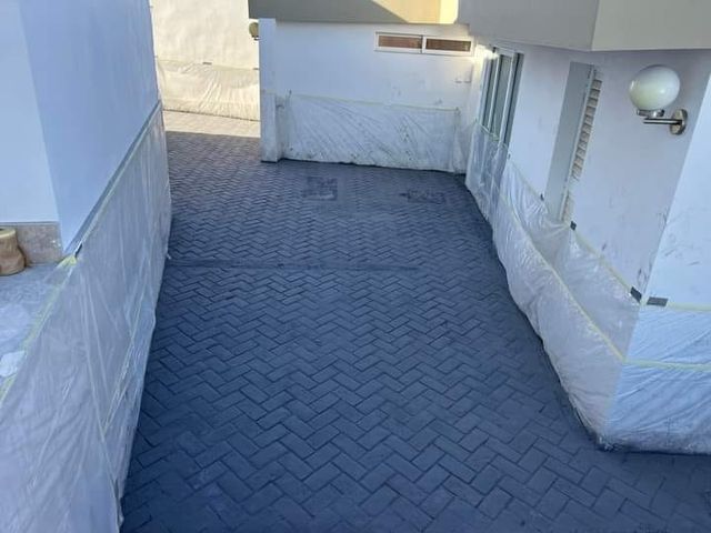 vertical moros hormigón impreso y fratasado calida