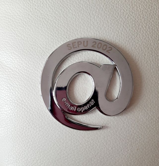 Pisapapeles metálico @