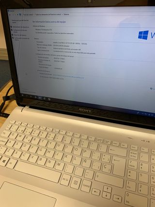 Sony Vaio de 15" intel i3/6Gb