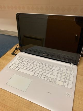 Sony Vaio de 15" intel i3/6Gb