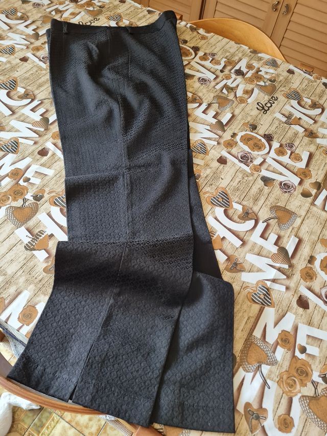pantalone nero taglia 48