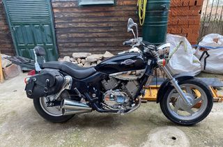 Moyo kymco venox negra 250