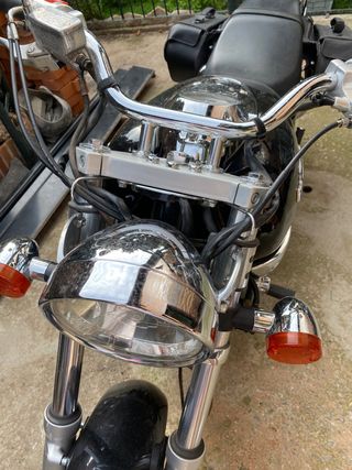 Moyo kymco venox negra 250