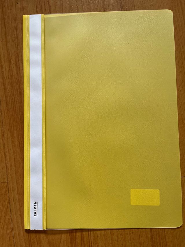 Todas las carpetas encuadernadoras (220). Din A4.