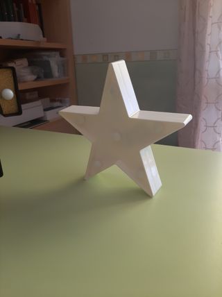 Luci decorative, stella e lettera F