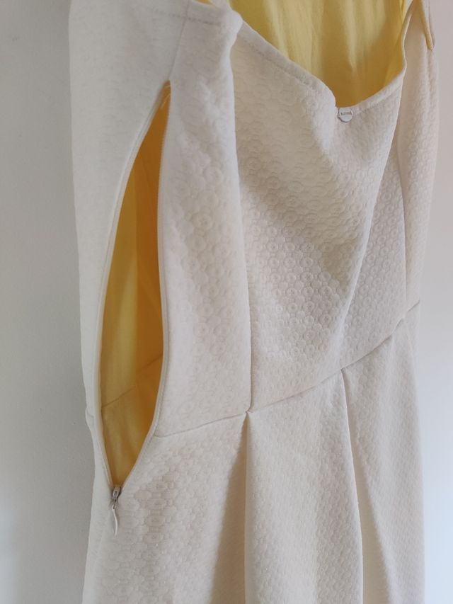 Vestido branco com forro amarelo Tiffosi