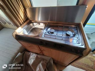 Caravana menos 750 kg con papeles,marca Moncayo