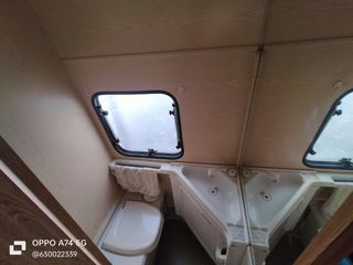 Caravana menos 750 kg con papeles,marca Moncayo