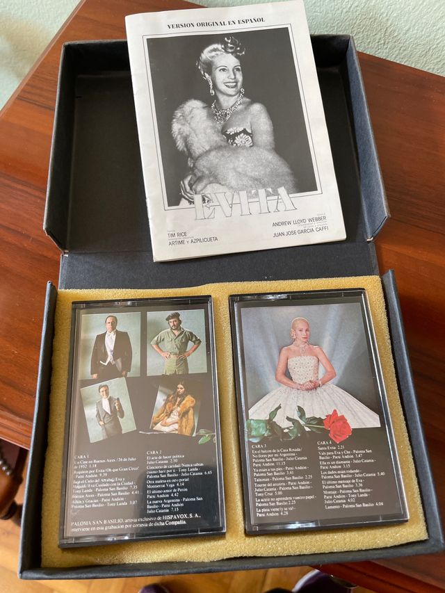 Casetes musicales evita