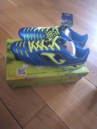 Botas de fútbol Joma