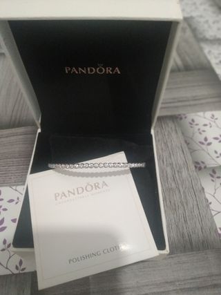 BRAZALETE DE PLATA PANDORA CON CIRCONITAS