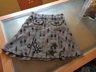 Falda de Desigual