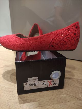 Bailarinas mujer rojas