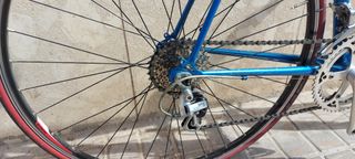 Bicicleta MBK clasica carretera