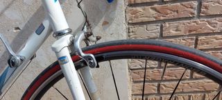 Bicicleta MBK clasica carretera