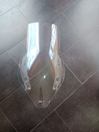 Kymco ak 550