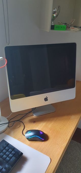imac 8.1 intel Core 2 Duo, 2.66 GHz 4GB de RAM
