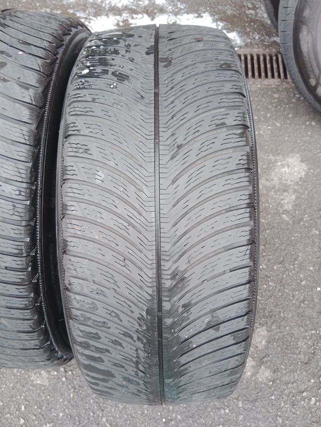 B12(225/55/18/102V)Michelin Pilot Alpin 5