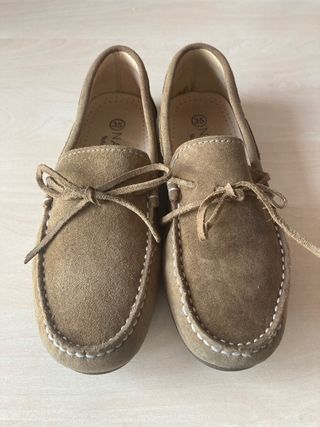 Zapatos de niño