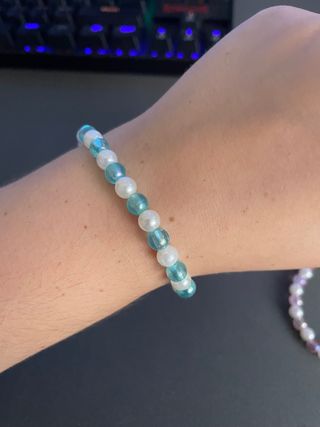 Pulseras hechas a mano