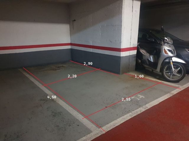 Vendo plaza pk. Psg.Sant Gervasi/Teodora Lamadrid