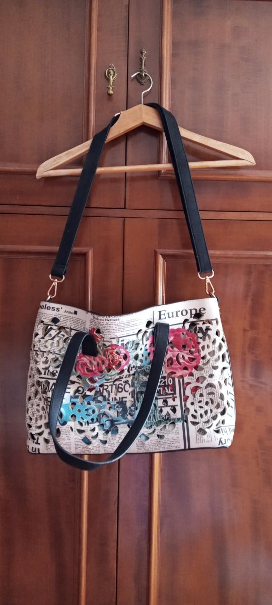 BOLSO ESTAMPADO PERIODICO