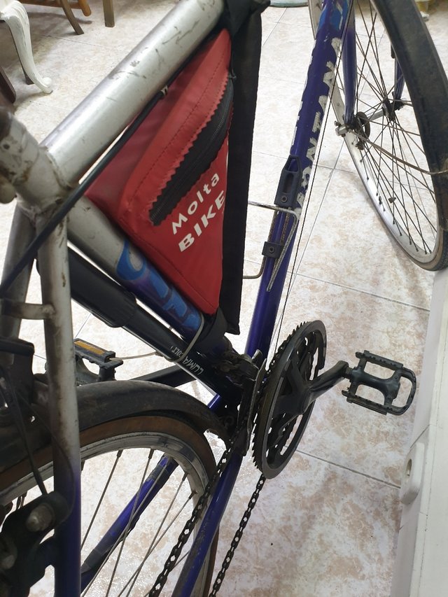 Bicicleta.